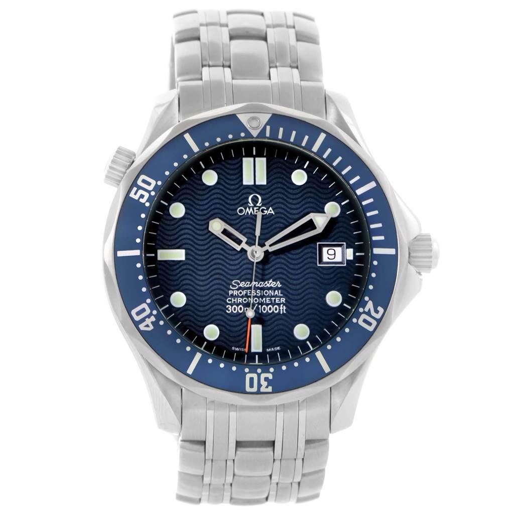 The image shows an Omega Seamaster 2531.80.00 Men
s Stainless Steel Blue Dial 2531.80.00 Men
s Stainless Steel Blue Dial watch from a front angle, displaying the dial, bezel, and bracelet.