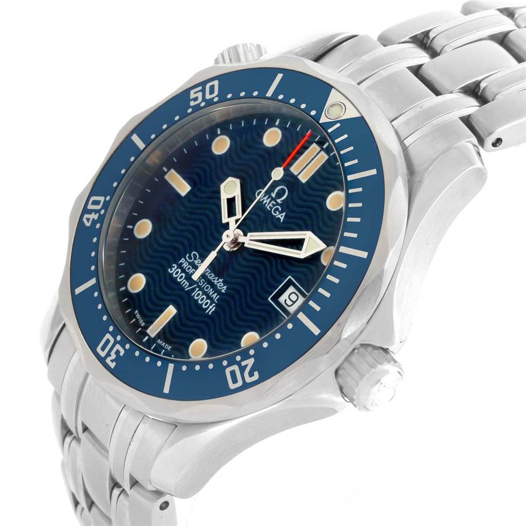 The image shows a close-up angled view of an Omega Seamaster 2561.80.00 Men
s Stainless Steel Blue Dial 2561.80.00 Men
s Stainless Steel Blue Dial watch displaying its face, bezel, crown, and part of the metal bracelet.