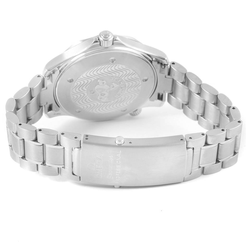 The image shows the back and bracelet of an Omega Seamaster 2264.50.00 Men
s Stainless Steel Black Dial 2264.50.00 Men
s Stainless Steel Black Dial watch, highlighting the case back and clasp.