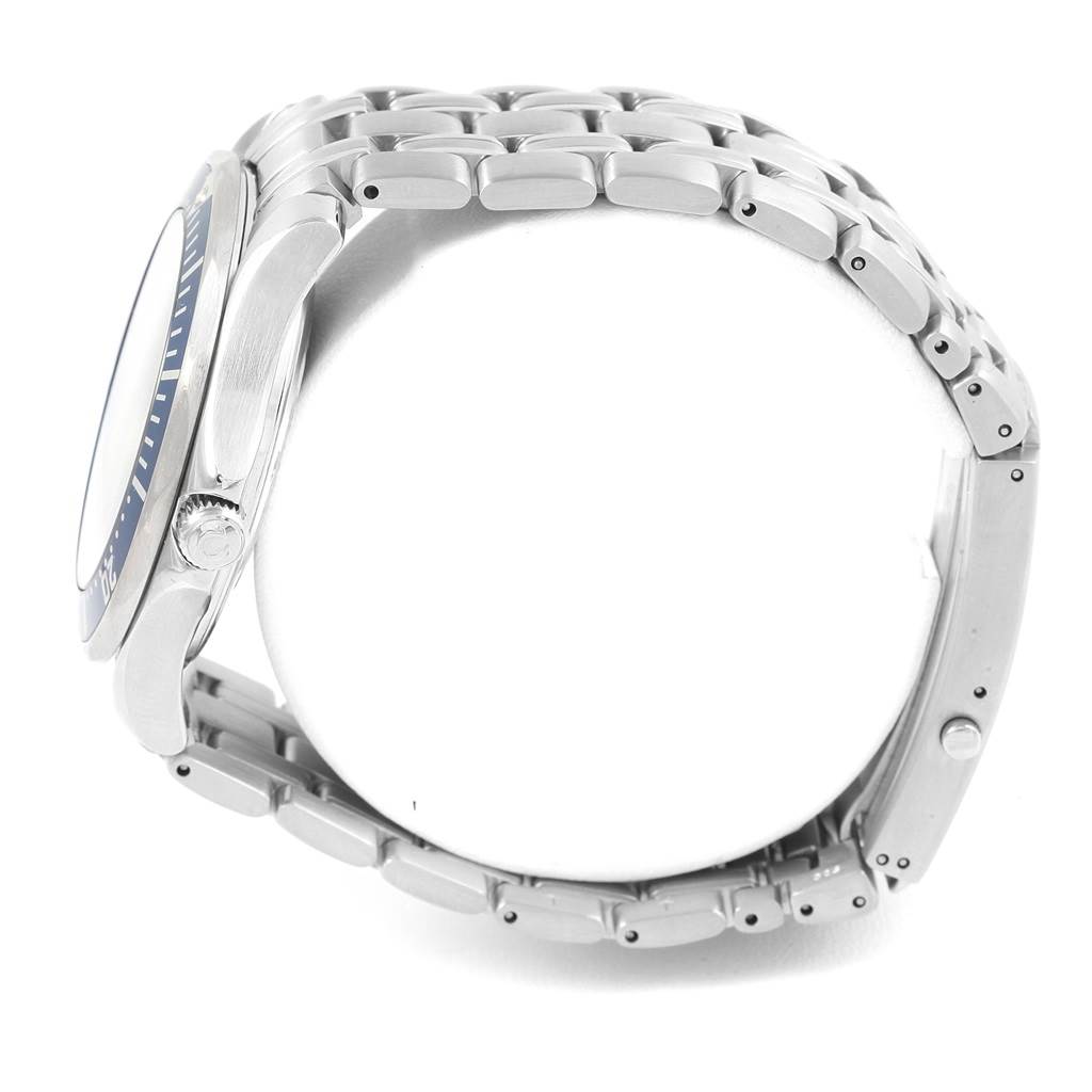 The image shows a side view of the Omega Seamaster 2531.80.00 Men
s Stainless Steel Blue Dial 2531.80.00 Men
s Stainless Steel Blue Dial watch, displaying its bezel, crown, and bracelet.