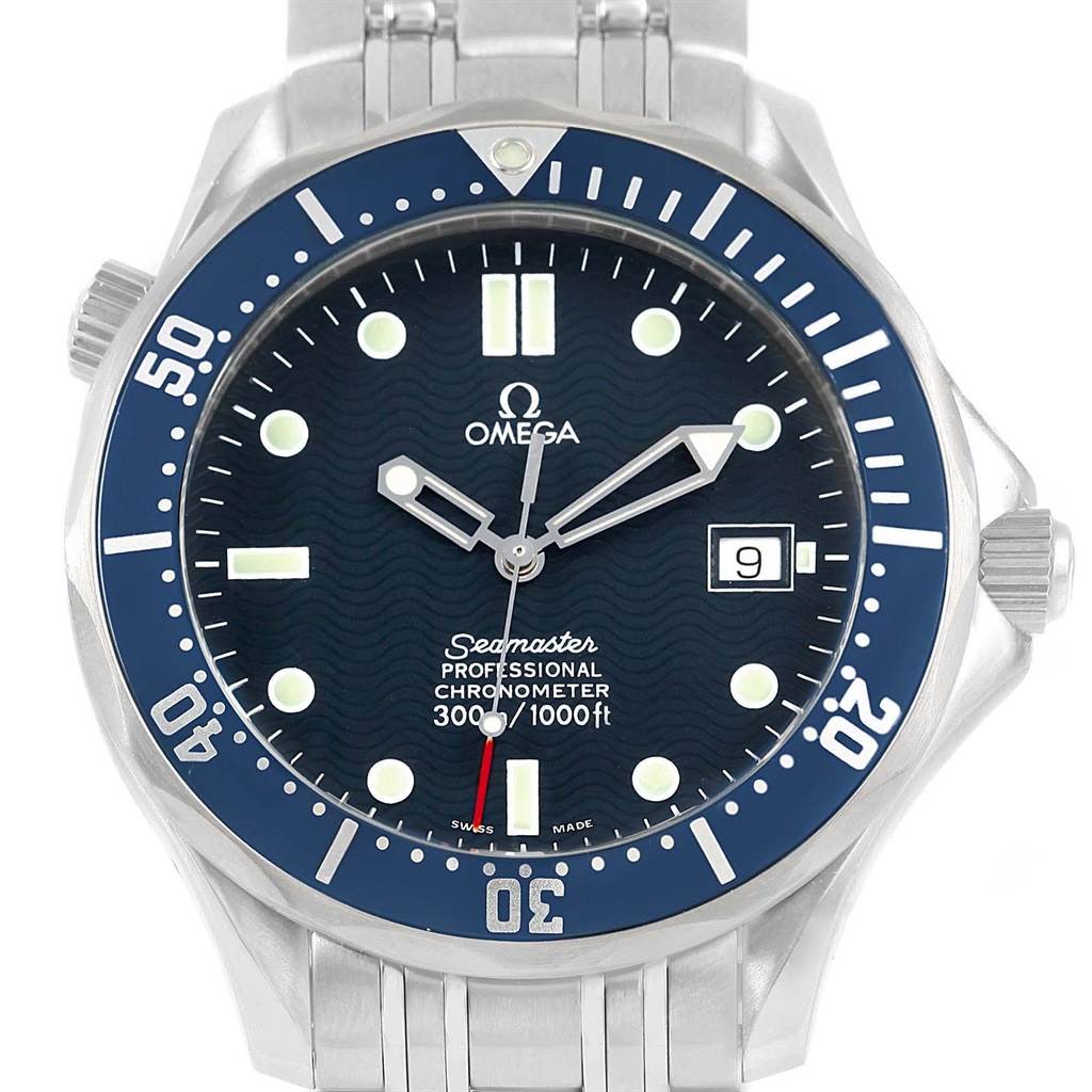 The image shows the face of the Omega Seamaster 2531.80.00 Men
s Stainless Steel Blue Dial 2531.80.00 Men
s Stainless Steel Blue Dial Professional Chronometer watch, including the bezel, dial, and bracelet.