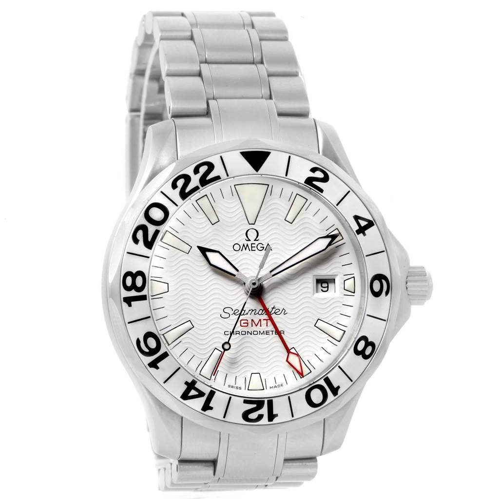 The image shows a front-facing view of an Omega Seamaster 2538.20.00 Men
s Stainless Steel White Dial 2538.20.00 Men
s Stainless Steel White Dial GMT watch, displaying the dial, bezel, and stainless steel bracelet.