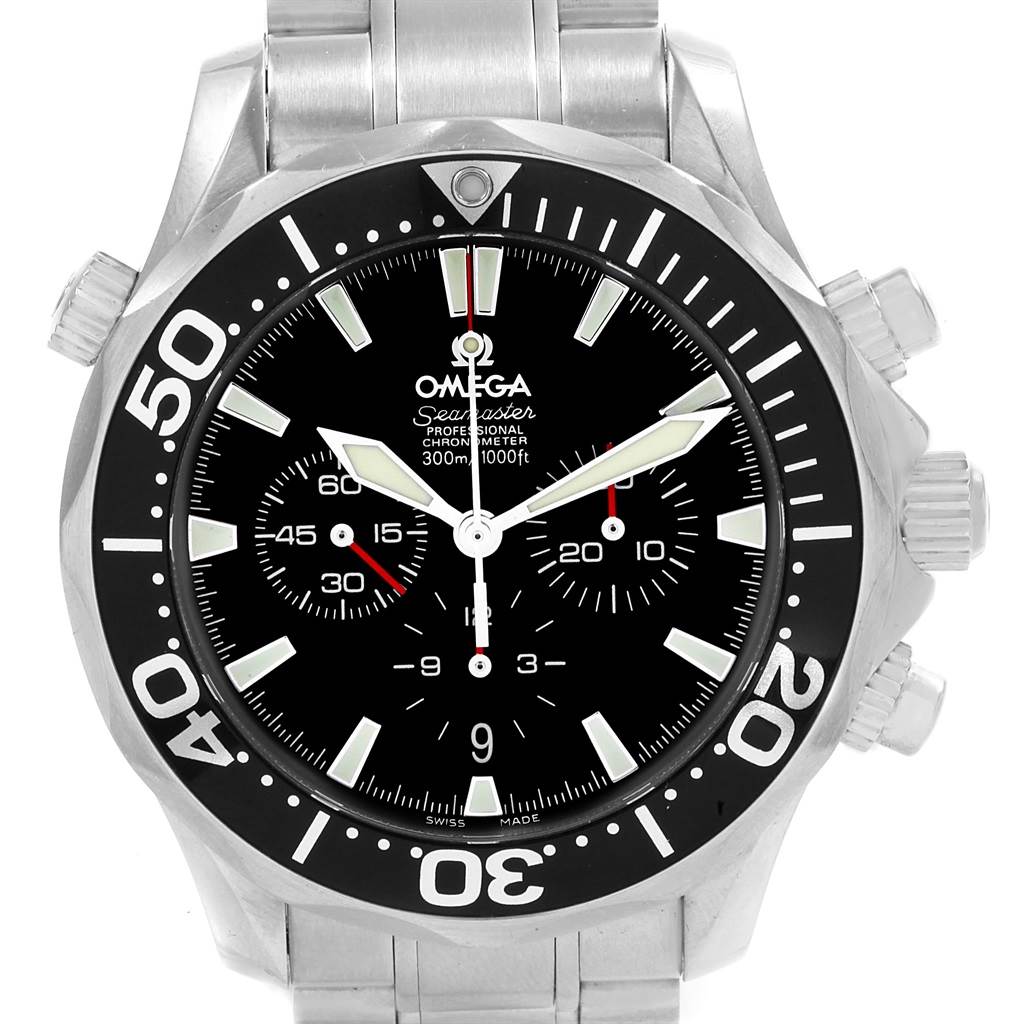 The image shows a front view of the Omega Seamaster 2594.52.00 Men
s Stainless Steel Black Dial 2594.52.00 Men
s Stainless Steel Black Dial watch, highlighting its dial, bezel, and chronograph features.