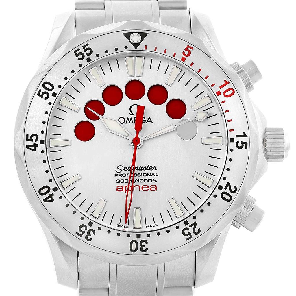 The image shows the face, bezel, and crown of the Omega Seamaster 2595.30.00 Men
s Stainless Steel Silver Dial 2595.30.00 Men
s Stainless Steel Silver Dial Professional 300m Apnea model watch.