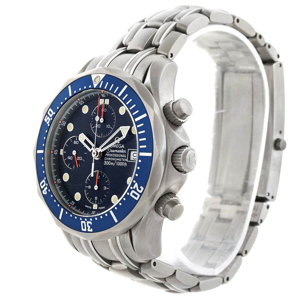 The image shows an angled side view of an Omega Seamaster 2298.80.00 Men
s Titanium Blue Dial 2298.80.00 Men
s Titanium Blue Dial watch featuring its face, bezel, pushers, and bracelet.