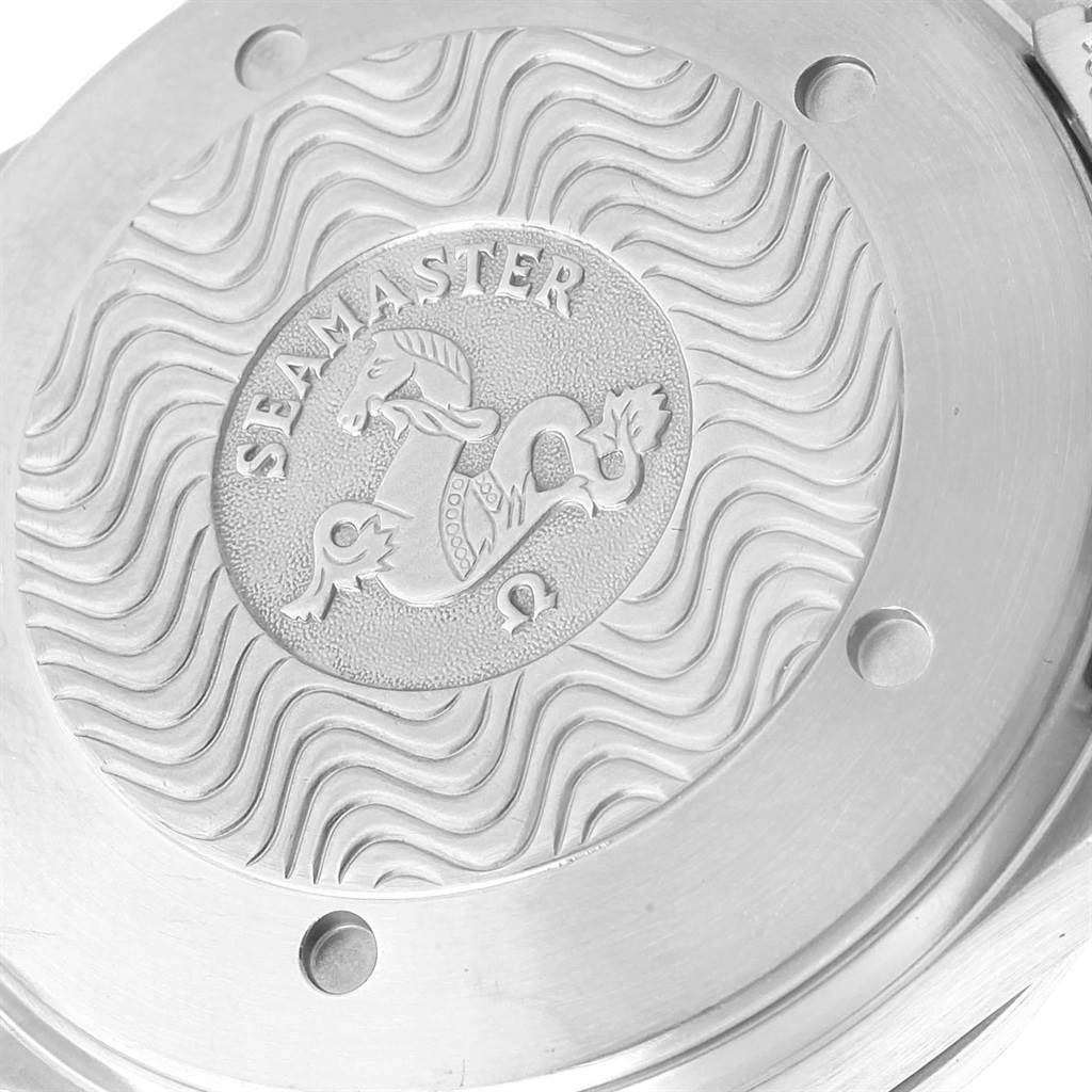 The image shows the engraved case back of an Omega Seamaster 2538.20.00 Men
s Stainless Steel White Dial 2538.20.00 Men
s Stainless Steel White Dial watch.