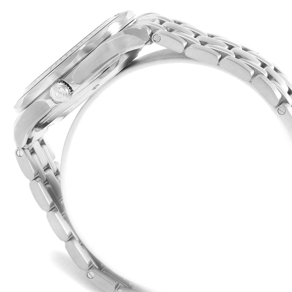 This side view of the Omega Seamaster 212.30.41.20.03.001 Men
s Stainless Steel Blue Dial 212.30.41.20.03.001 Men
s Stainless Steel Blue Dial watch shows the case and metal bracelet.