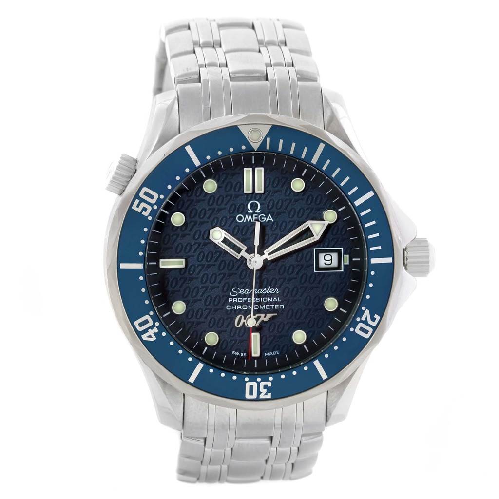 This image shows a frontal view of the Omega Seamaster 2537.80.00 Men's Stainless Steel Blue Dial 2537.80.00 Men's Stainless Steel Blue Dial watch, displaying the dial, bezel, hands, bracelet, date window, and crown.