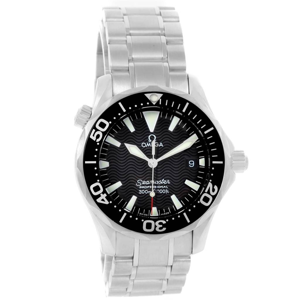 The image shows a front view of an Omega Seamaster 2262.50.00 Men
s Stainless Steel Black Dial 2262.50.00 Men
s Stainless Steel Black Dial watch, displaying the dial, bezel, and stainless steel bracelet.