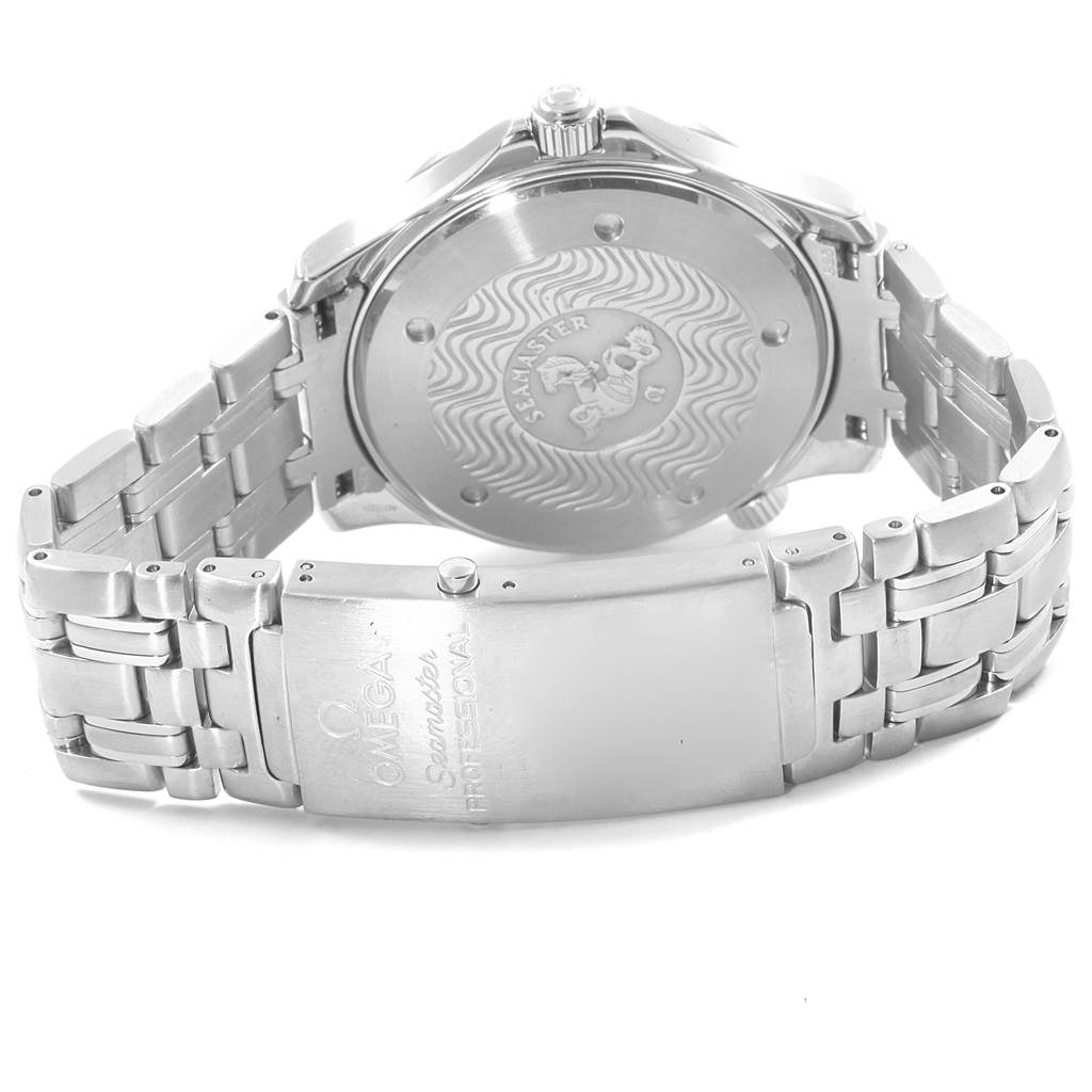 The image shows the back case and clasp of the Omega Seamaster 2531.80.00 Men
s Stainless Steel Blue Dial 2531.80.00 Men
s Stainless Steel Blue Dial watch with its bracelet partially open.