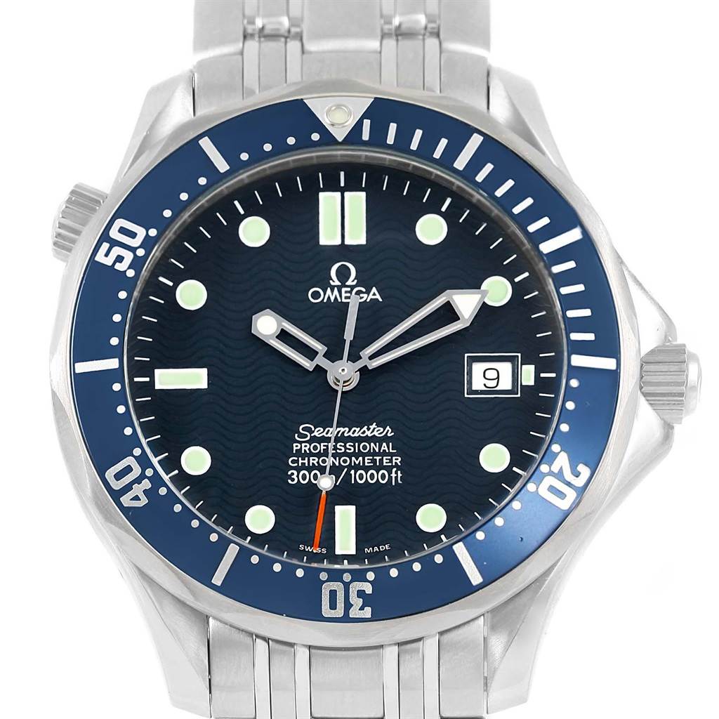 The image shows a front view of the Omega Seamaster 2531.80.00 Men
s Stainless Steel Blue Dial 2531.80.00 Men
s Stainless Steel Blue Dial watch, highlighting the dial, bezel, bracelet, and crown.