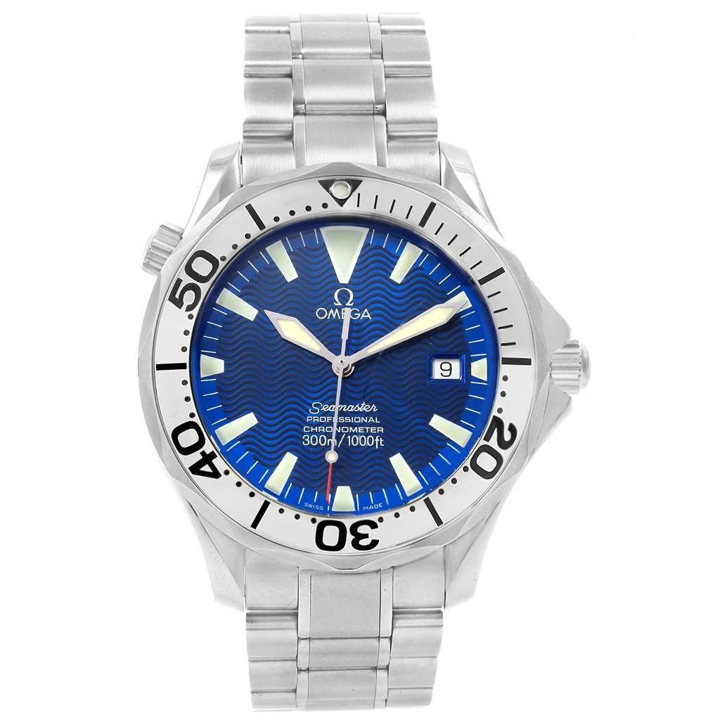 The image shows a front view of an Omega Seamaster 2255.80.00 Men
s Stainless Steel Blue Dial 2255.80.00 Men
s Stainless Steel Blue Dial watch, highlighting its bezel, dial, bracelet, and crown.