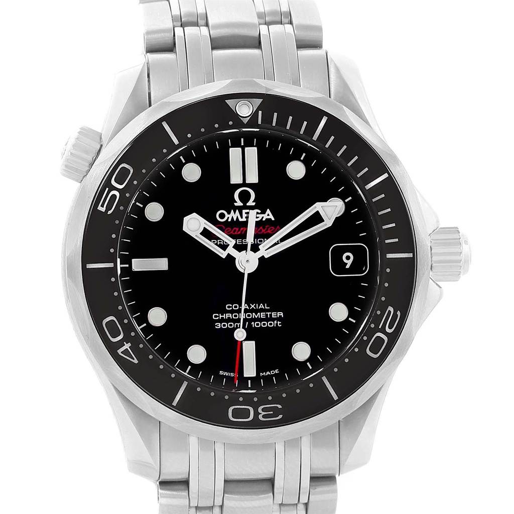 This image shows a front view of an Omega Seamaster 212.30.36.20.01.002 Men
s Stainless Steel Black Dial 212.30.36.20.01.002 Men
s Stainless Steel Black Dial watch, highlighting its dial, bezel, and stainless steel bracelet.