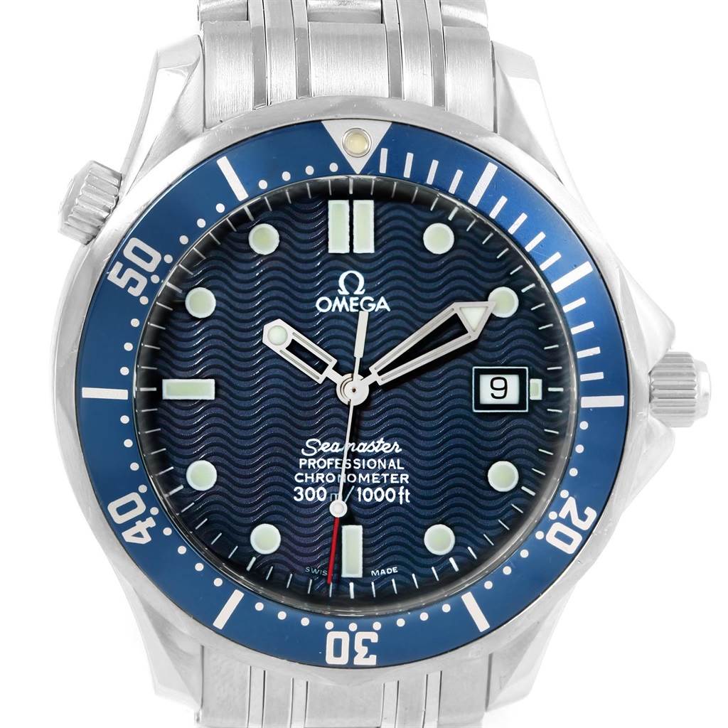 The Omega Seamaster 2531.80.00 Men
s Stainless Steel Blue Dial 2531.80.00 Men
s Stainless Steel Blue Dial watch is shown from a front angle, displaying the full bezel, dial, hands, and a portion of the bracelet.