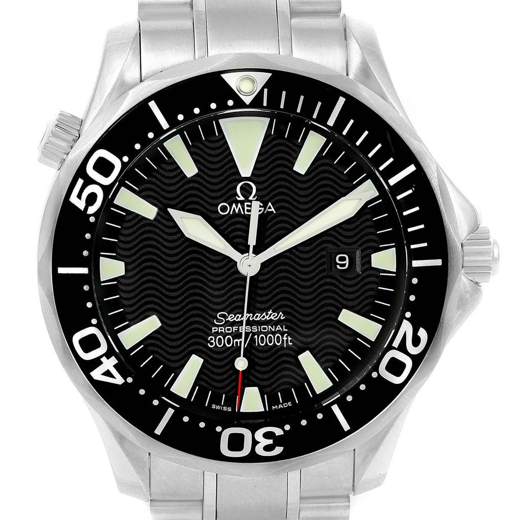 The image shows a front view of an Omega Seamaster 2264.50.00 Men
s Stainless Steel Black Dial 2264.50.00 Men
s Stainless Steel Black Dial watch, highlighting its dial, bezel, and bracelet.