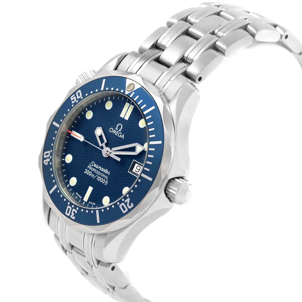 The image shows the Omega Seamaster 2561.80.00 Men
s Stainless Steel Blue Dial 2561.80.00 Men
s Stainless Steel Blue Dial watch at a three-quarter angle, highlighting its face, bezel, crown, and metal bracelet.