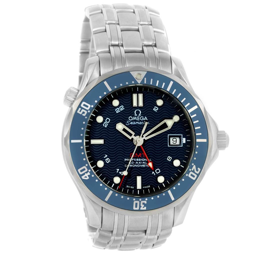 The image shows a front view of an Omega Seamaster 2535.80.00 Men
s Stainless Steel Blue Dial 2535.80.00 Men
s Stainless Steel Blue Dial watch, displaying the face, bezel, and bracelet.
