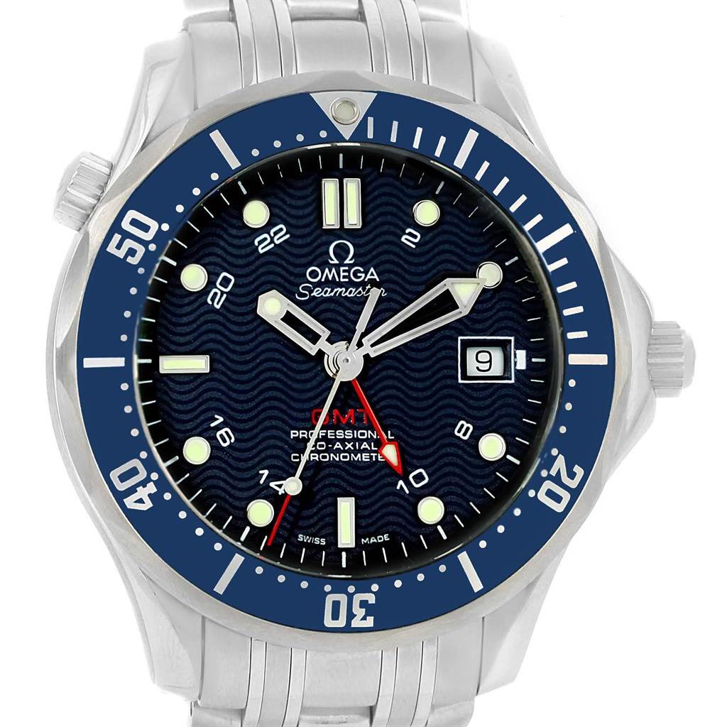 The image shows a front view of the Omega Seamaster 2535.80.00 Men
s Stainless Steel Blue Dial 2535.80.00 Men
s Stainless Steel Blue Dial watch, displaying its dial, bezel, and part of the bracelet.