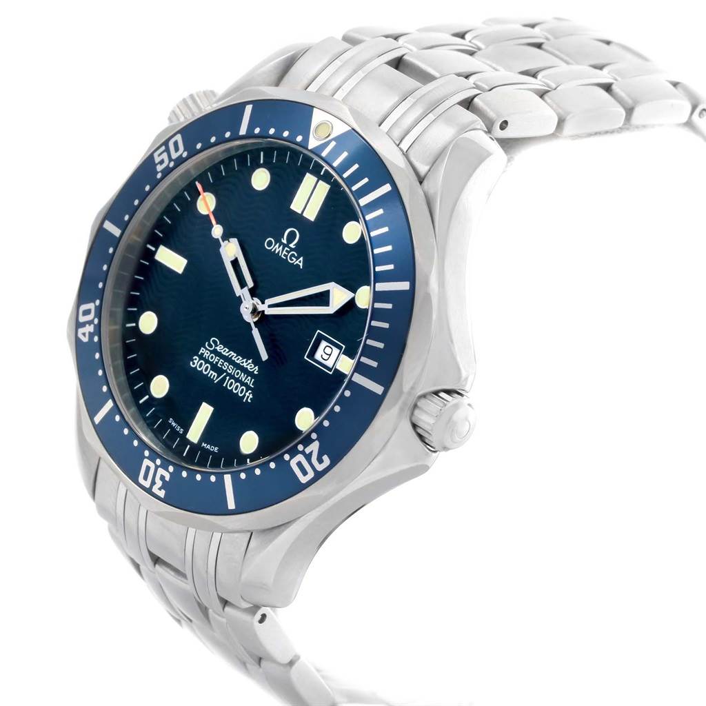 The image shows the Omega Seamaster 2541.80.00 Men
s Stainless Steel Blue Dial 2541.80.00 Men
s Stainless Steel Blue Dial watch from a side angle, revealing the dial, bezel, crown, and part of the bracelet.
