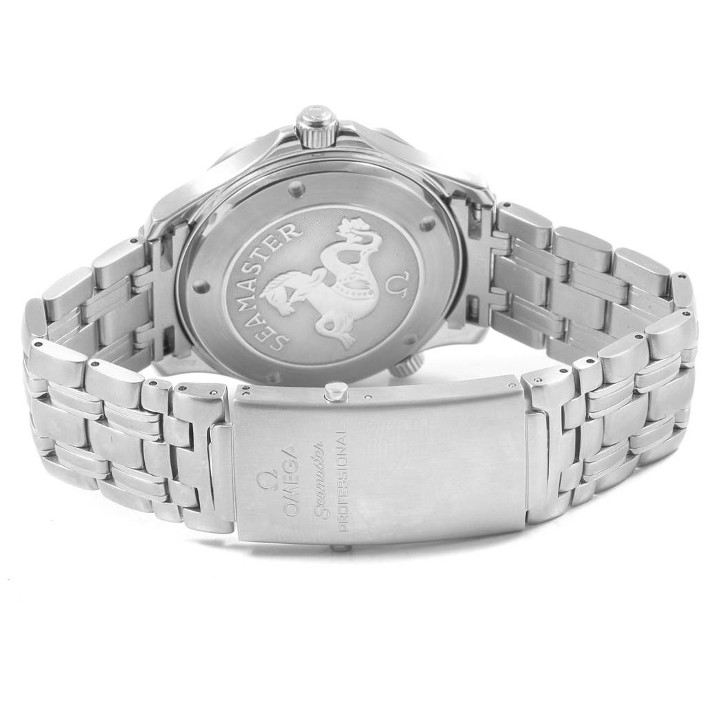 The image displays the rear view of the Omega Seamaster 2220.80.00 Men
s Stainless Steel Blue Dial 2220.80.00 Men
s Stainless Steel Blue Dial watch, highlighting the case back and the bracelet with the clasp.