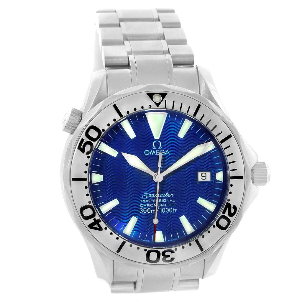 This image shows a front view of the Omega Seamaster 2255.80.00 Men
s Stainless Steel Blue Dial 2255.80.00 Men
s Stainless Steel Blue Dial watch, highlighting its blue dial, bezel, and stainless steel bracelet.