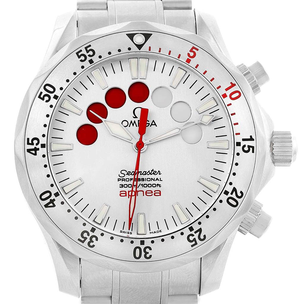 The image shows a front view of the Omega Seamaster 2595.30.00 Men
s Stainless Steel Silver Dial 2595.30.00 Men
s Stainless Steel Silver Dial Professional Apnea watch including its bezel, dial, and bracelet.