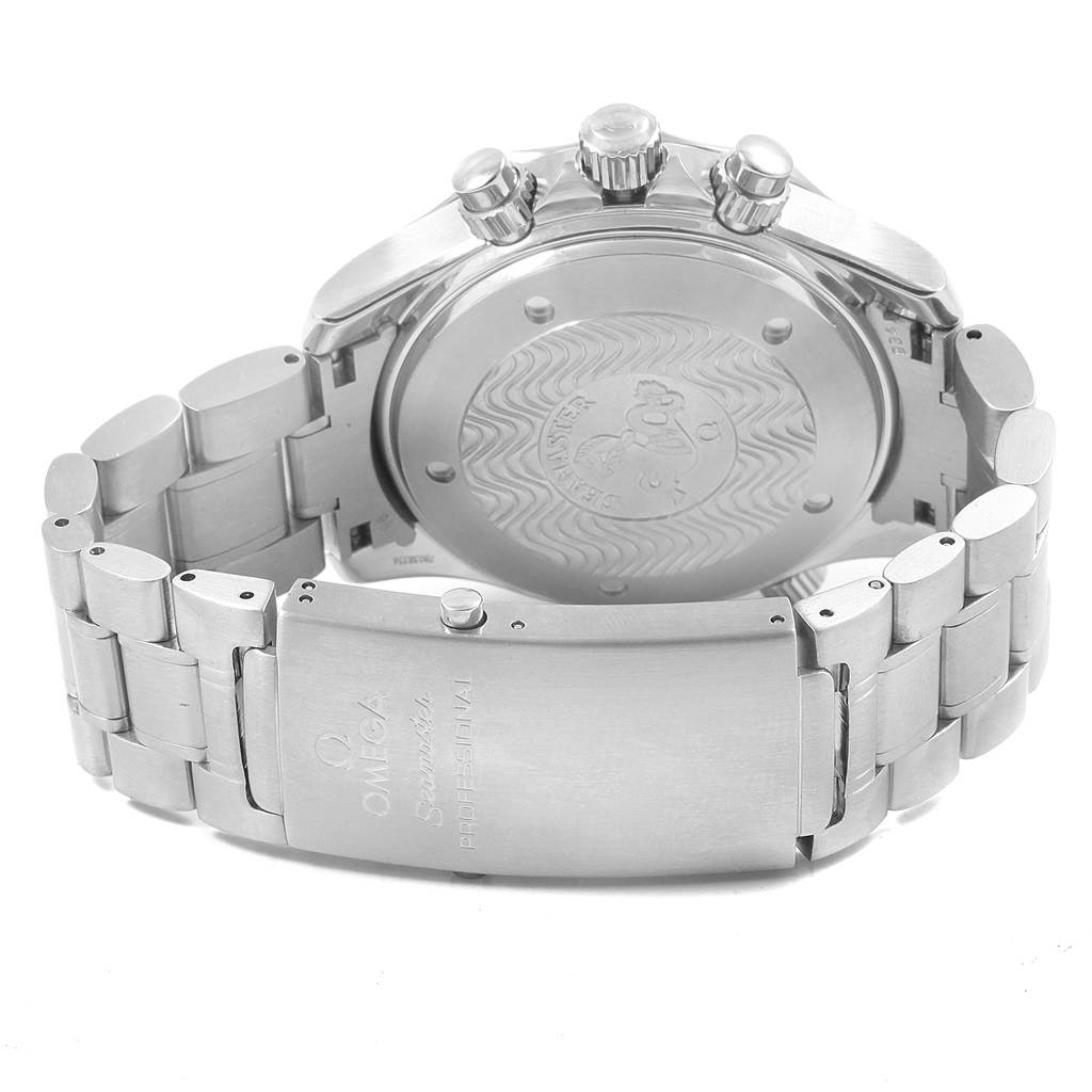 The image shows the backside and metallic bracelet of an Omega Seamaster 2594.50.00 Men
s Stainless Steel Black Dial 2594.50.00 Men
s Stainless Steel Black Dial watch, highlighting its deployment clasp and case back.