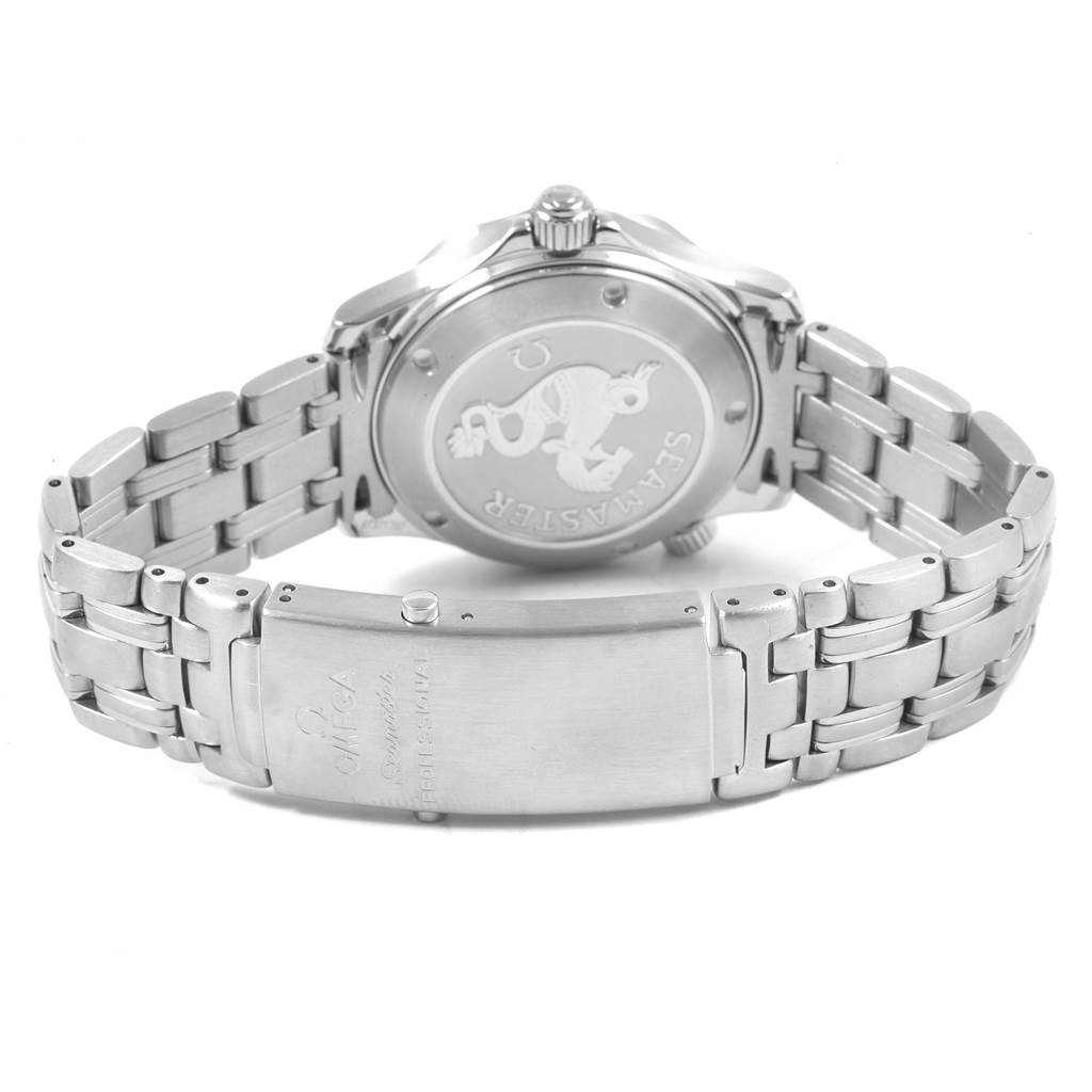 The image shows the clasp and case back of an Omega Seamaster 2222.80.00 Men
s Stainless Steel Blue Dial 2222.80.00 Men
s Stainless Steel Blue Dial watch, focusing on the bracelet and engraved case back.