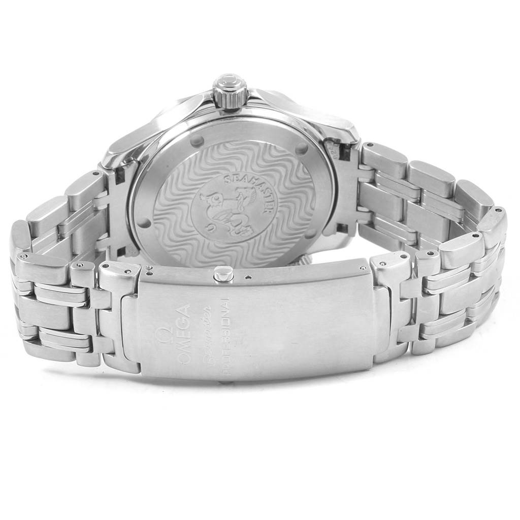 The image shows the back case and bracelet clasp of an Omega Seamaster 2551.80.00 Men
s Stainless Steel Blue Dial 2551.80.00 Men
s Stainless Steel Blue Dial watch at a rear angle.