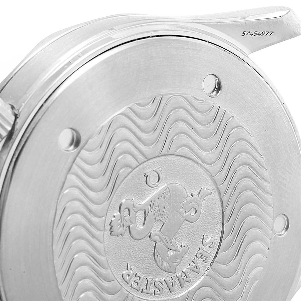 The image shows the case back of an Omega Seamaster 2541.80.00 Men
s Stainless Steel Blue Dial 2541.80.00 Men
s Stainless Steel Blue Dial watch, highlighting its engraved design.