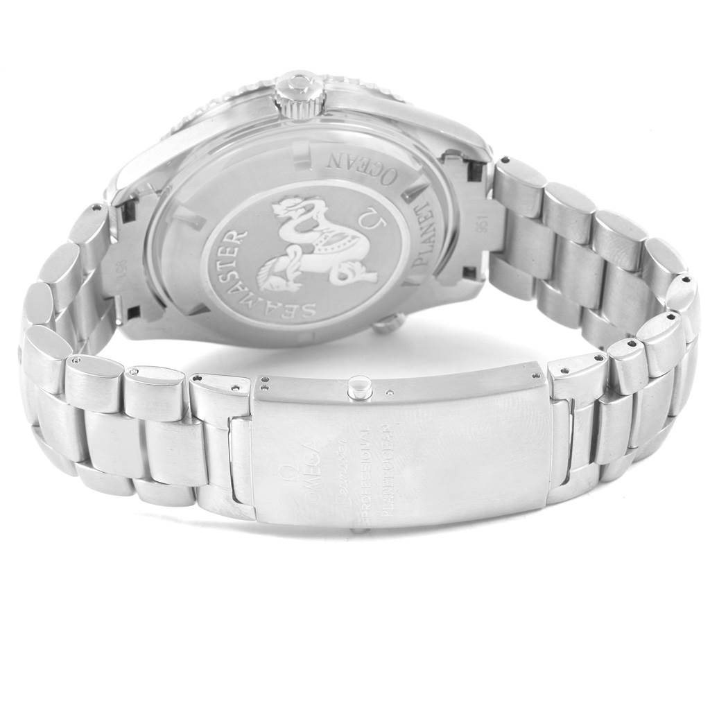 The image shows the back case and clasp of an Omega Seamaster 2200.50.00 Men
s Stainless Steel Black Dial 2200.50.00 Men
s Stainless Steel Black Dial watch from an angled rear view.