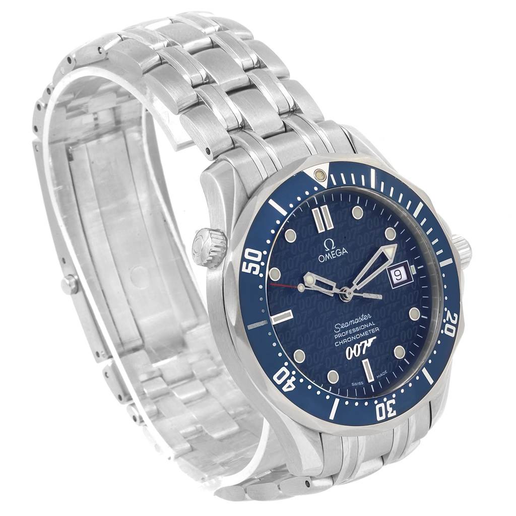 This image shows an Omega Seamaster 2537.80.00 Men
s Stainless Steel Blue Dial 2537.80.00 Men
s Stainless Steel Blue Dial watch at an angle highlighting the bezel, dial, crown, and metal bracelet.