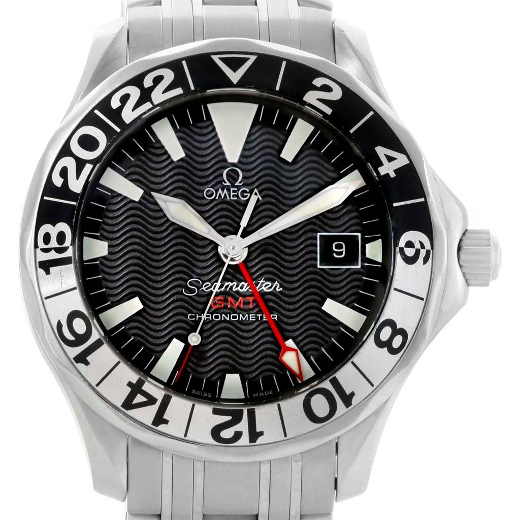 The image shows a front view of the Omega Seamaster 2534.50.00 Men
s Stainless Steel Black Dial 2534.50.00 Men
s Stainless Steel Black Dial GMT Chronometer watch, displaying its face, bezel, and part of the bracelet.