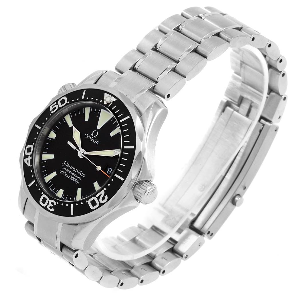 midsize dive watch