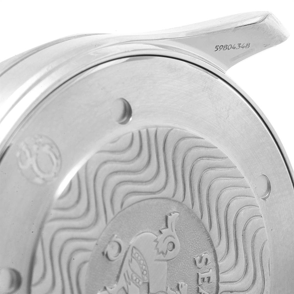 This is a close-up of the case back of an Omega Seamaster 2541.80.00 Men
s Stainless Steel Blue Dial 2541.80.00 Men
s Stainless Steel Blue Dial watch, showing its engraved design and serial number.