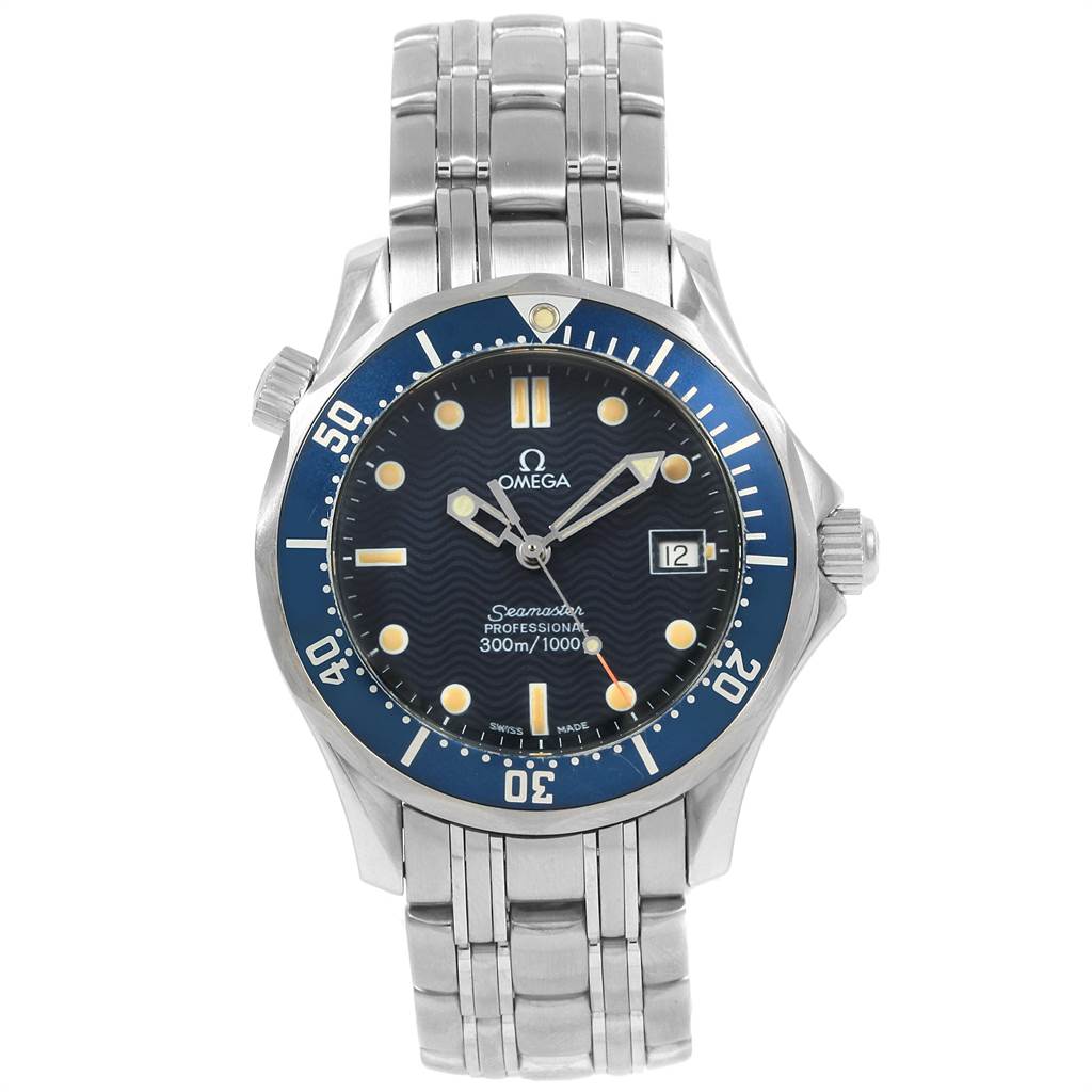 The image shows a front view of the Omega Seamaster 2561.80.00 Men
s Stainless Steel Blue Dial 2561.80.00 Men
s Stainless Steel Blue Dial watch, displaying its face, bezel, dial, and stainless steel bracelet.