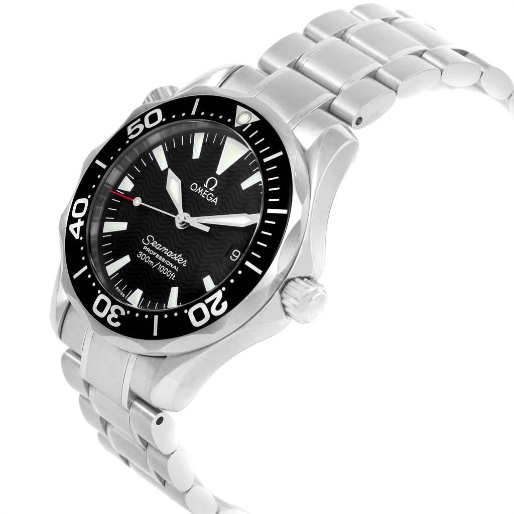 The Omega Seamaster 2262.50.00 Men
s Stainless Steel Black Dial 2262.50.00 Men
s Stainless Steel Black Dial watch is shown from a three-quarter angle, highlighting the bezel, crown, dial, and stainless steel bracelet.