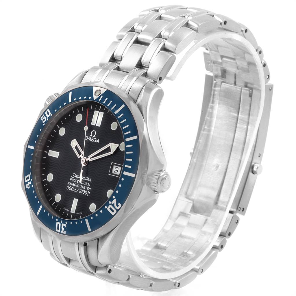 The Omega Seamaster 2531.80.00 Men
s Stainless Steel Blue Dial 2531.80.00 Men
s Stainless Steel Blue Dial watch is shown at an oblique angle, displaying the dial, bezel, crown, and a portion of the metal bracelet.