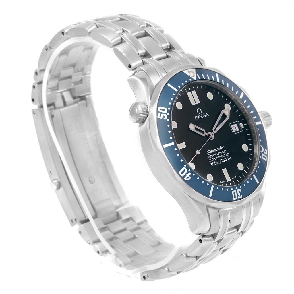 This Omega Seamaster 2531.80.00 Men
s Stainless Steel Blue Dial 2531.80.00 Men
s Stainless Steel Blue Dial watch is shown at a three-quarter angle, highlighting its dial, bezel, and bracelet.