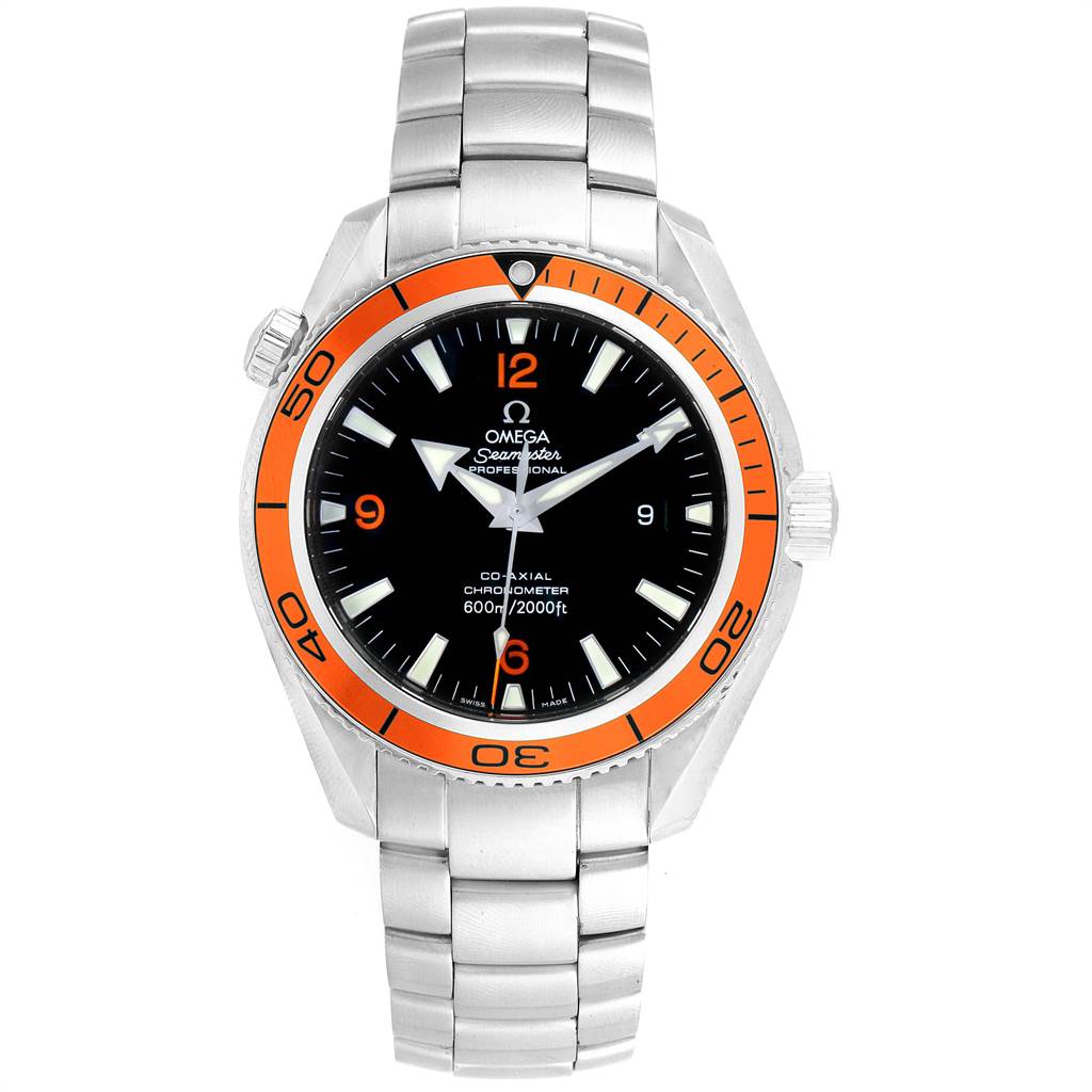 The image shows a frontal view of an Omega Seamaster 2209.50.00 Men
s Stainless Steel Black Dial 2209.50.00 Men
s Stainless Steel Black Dial watch featuring its dial, bezel, and metal bracelet.