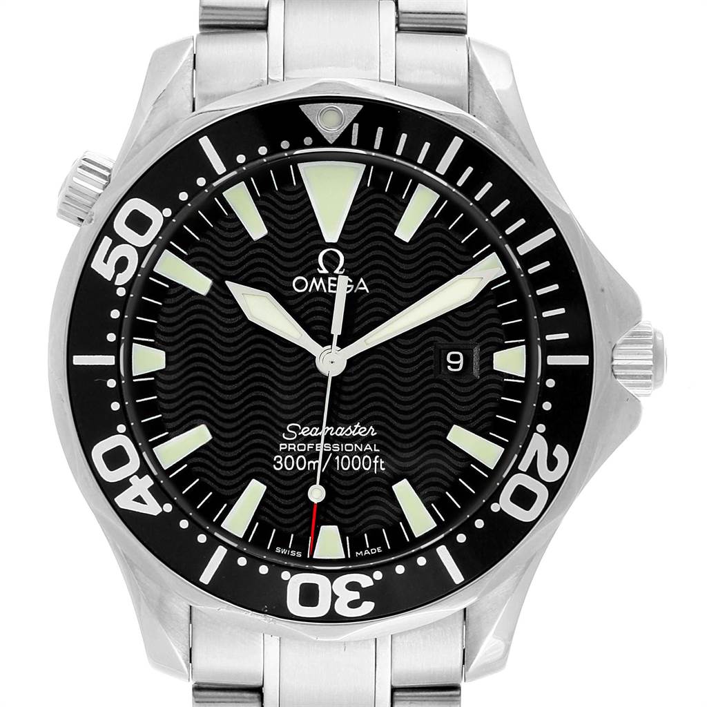 The image shows a front view of an Omega Seamaster 2264.50.00 Men
s Stainless Steel Black Dial 2264.50.00 Men
s Stainless Steel Black Dial watch, highlighting its black dial, bezel, and stainless steel bracelet.