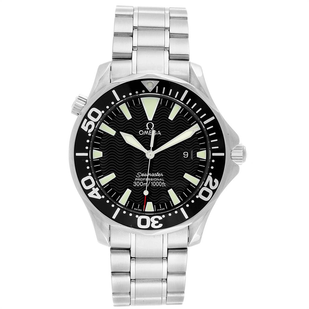 The image shows a front view of the Omega Seamaster 2264.50.00 Men
s Stainless Steel Black Dial 2264.50.00 Men
s Stainless Steel Black Dial watch, highlighting its face, bezel, and stainless steel bracelet.