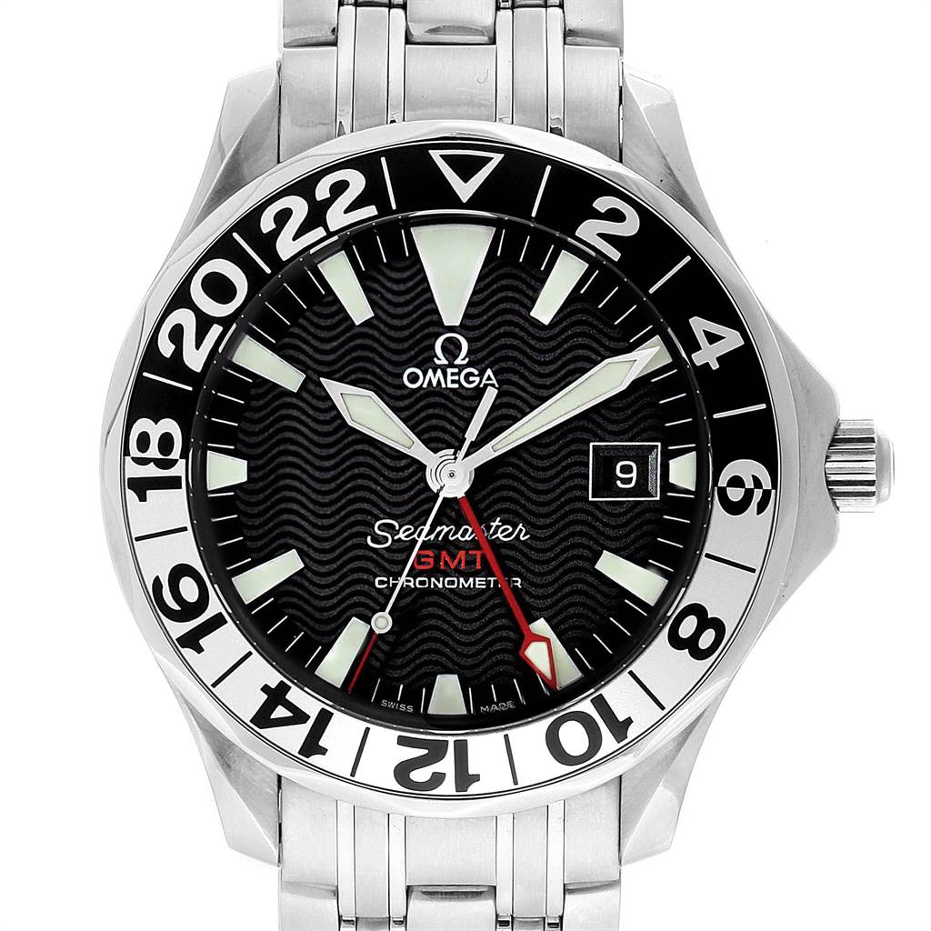 The image displays a frontal view of the Omega Seamaster 2534.50.00 Men
s Stainless Steel Black Dial 2534.50.00 Men
s Stainless Steel Black Dial GMT watch, highlighting the dial, bezel, and stainless steel bracelet.
