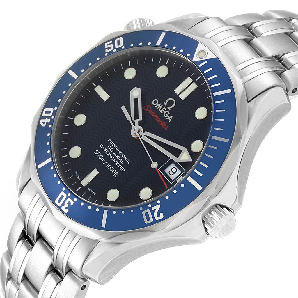 The image shows a close-up angle of the Omega Seamaster 2220.80.00 Men
s Stainless Steel Blue Dial 2220.80.00 Men
s Stainless Steel Blue Dial watch, highlighting the dial, bezel, crown, and a portion of the metal bracelet.