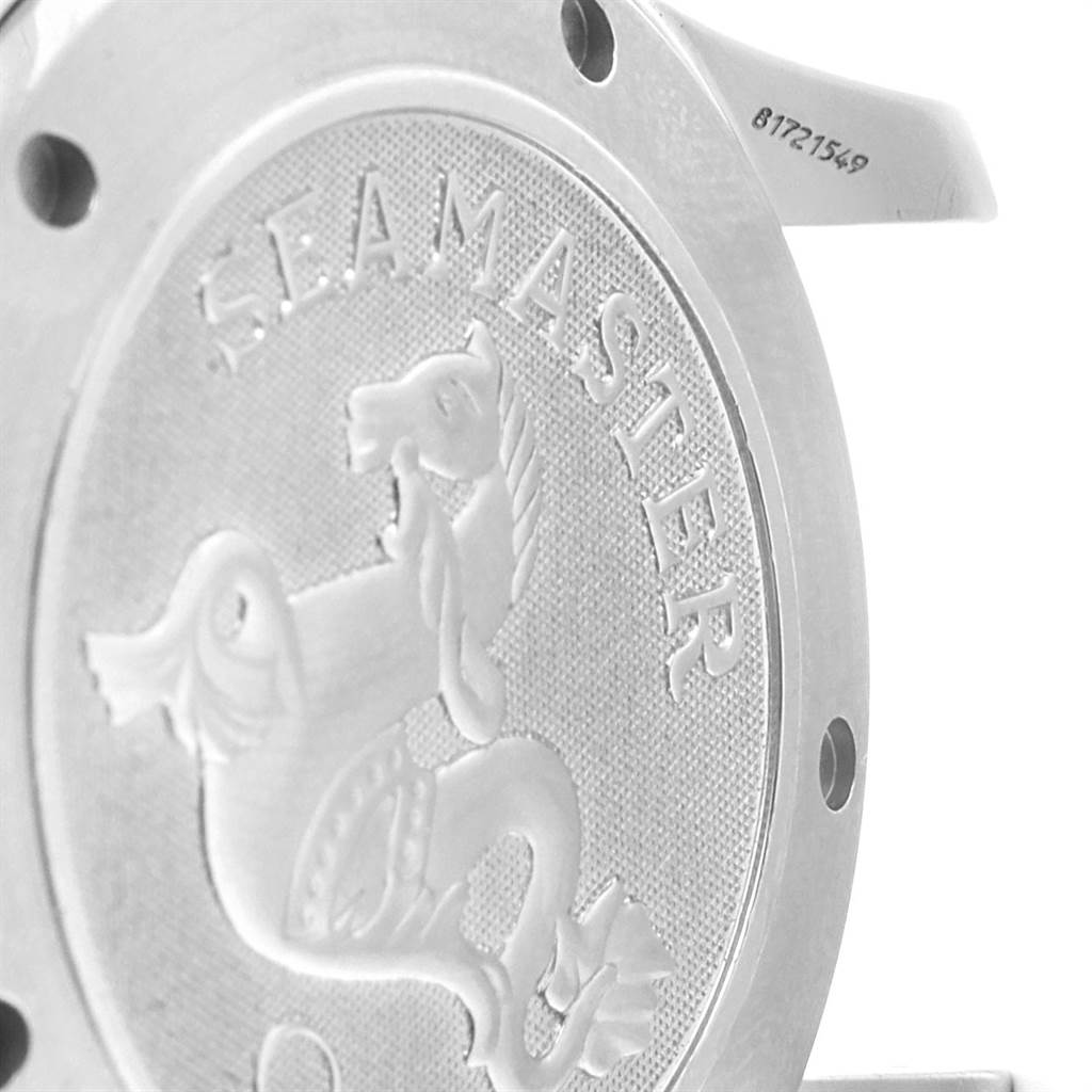 The image shows a close-up of the case back of an Omega Seamaster 2220.80.00 Men
s Stainless Steel Blue Dial 2220.80.00 Men
s Stainless Steel Blue Dial watch, highlighting the embossed logo and partially exposed lugs.