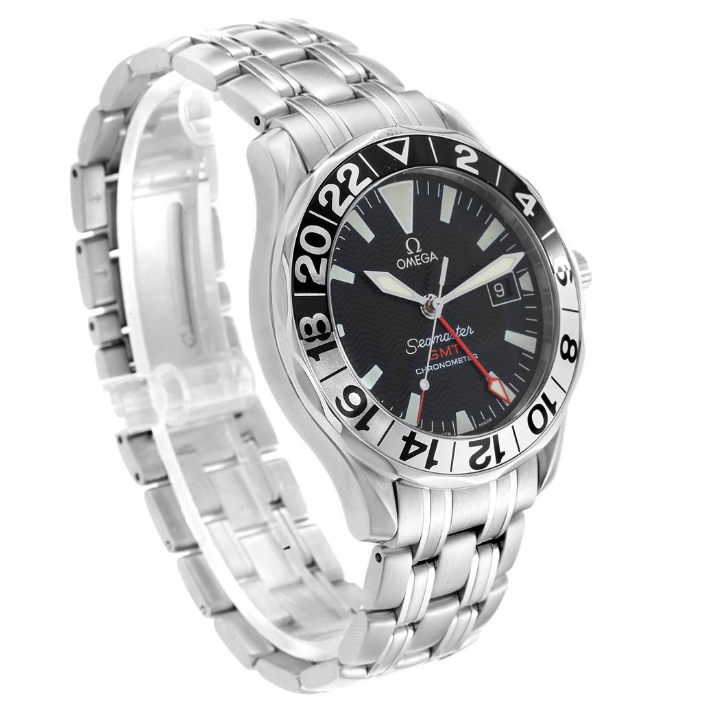 The image shows an Omega Seamaster 2534.50.00 Men
s Stainless Steel Black Dial 2534.50.00 Men
s Stainless Steel Black Dial watch, angled to display the face, bezel, and bracelet.