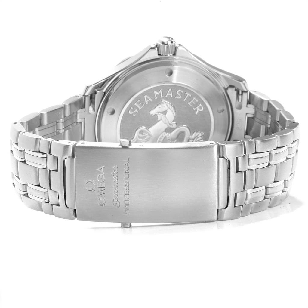 The image shows the back side and clasp of an Omega Seamaster 2220.80.00 Men
s Stainless Steel Blue Dial 2220.80.00 Men
s Stainless Steel Blue Dial watch, focusing on the bracelet and case back.