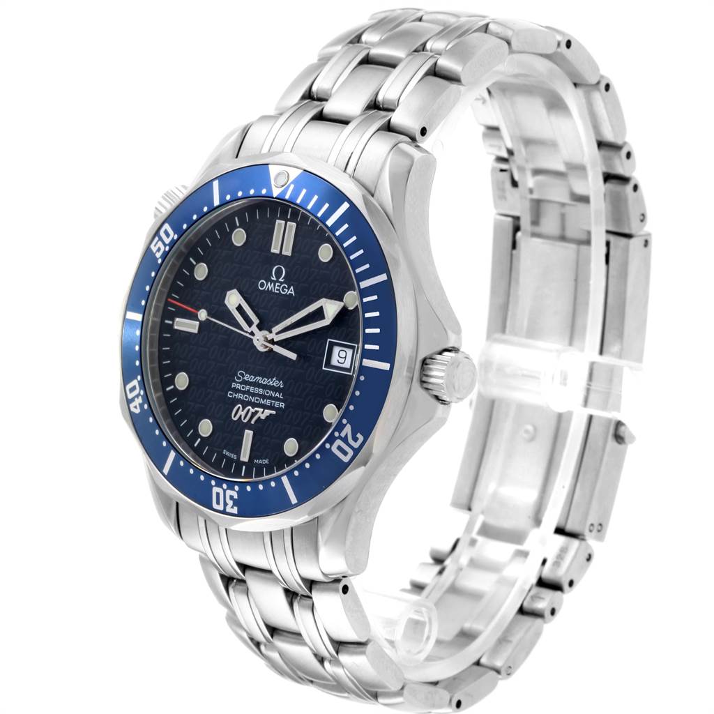 The image shows an angled view of the Omega Seamaster 2537.80.00 Men's Stainless Steel Blue Dial 2537.80.00 Men's Stainless Steel Blue Dial watch, highlighting the dial, bezel, bracelet, and crown.