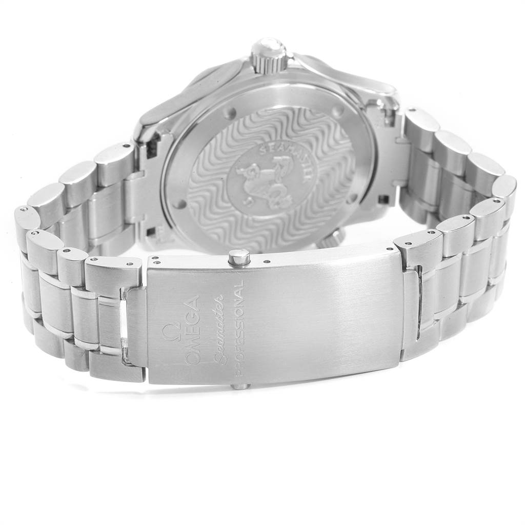 The image shows the backside and bracelet clasp of an Omega Seamaster 2252.50.00 Men's Stainless Steel Black Dial 2252.50.00 Men's Stainless Steel Black Dial watch.