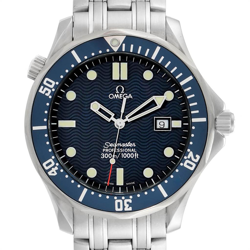 This image shows a front view of the Omega Seamaster 2541.80.00 Men
s Stainless Steel Blue Dial 2541.80.00 Men
s Stainless Steel Blue Dial Professional watch, highlighting the dial, bezel, and bracelet.